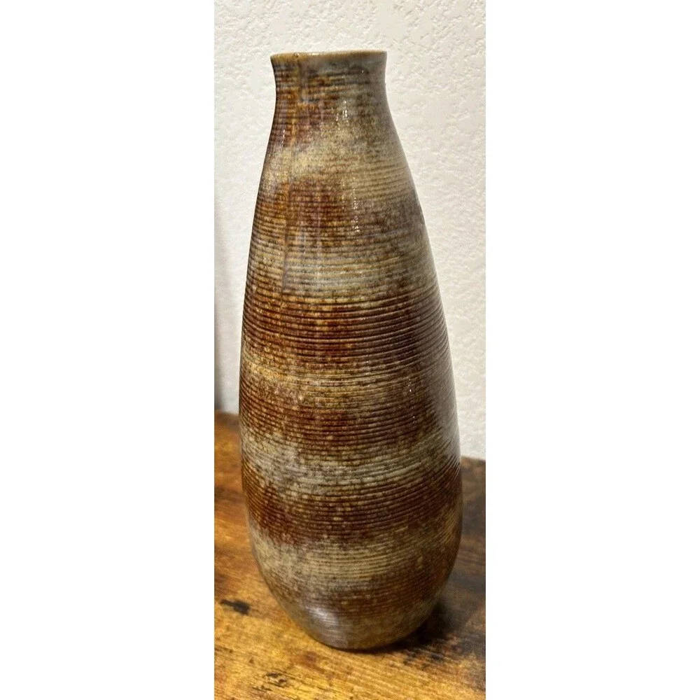 Large Vintage MCM Glazed Studio Pottery /Ceramic Vase numbered 0543